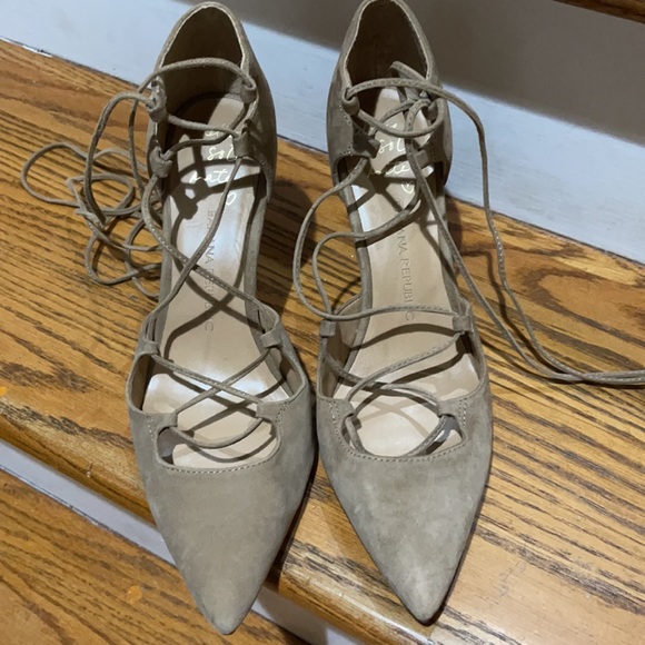 Banana Republic lace up pointy toe stilettos - Picture 2 of 5